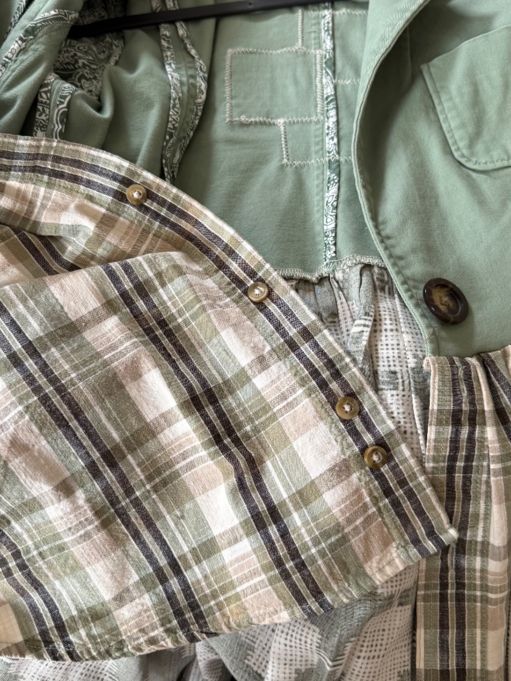Light Green Handmade Vintage Looking Jacket - Picture 6 of 7